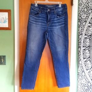 American Eagle Hi-Rise Jegging